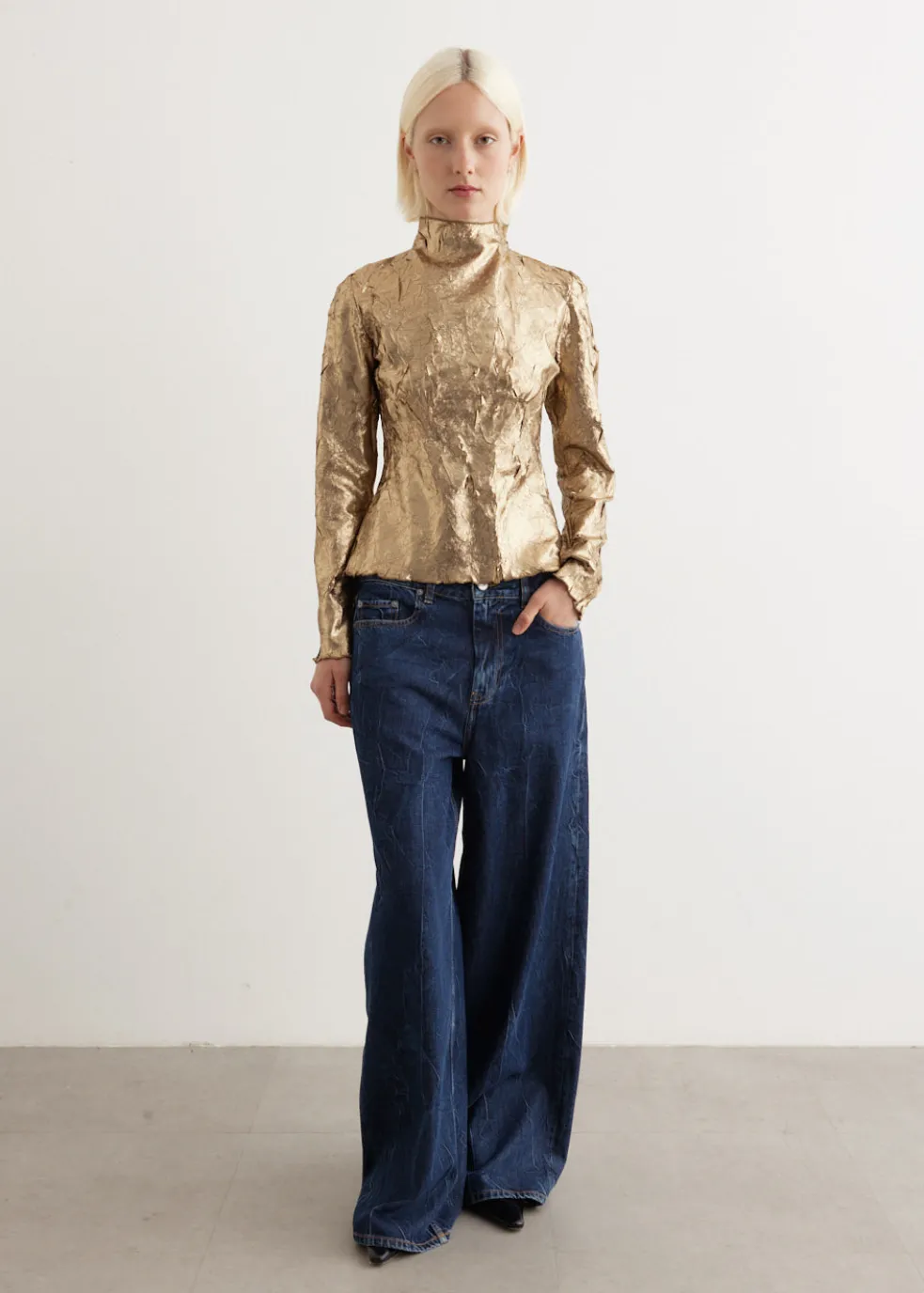 Shibori Pleat Back Cutout Top