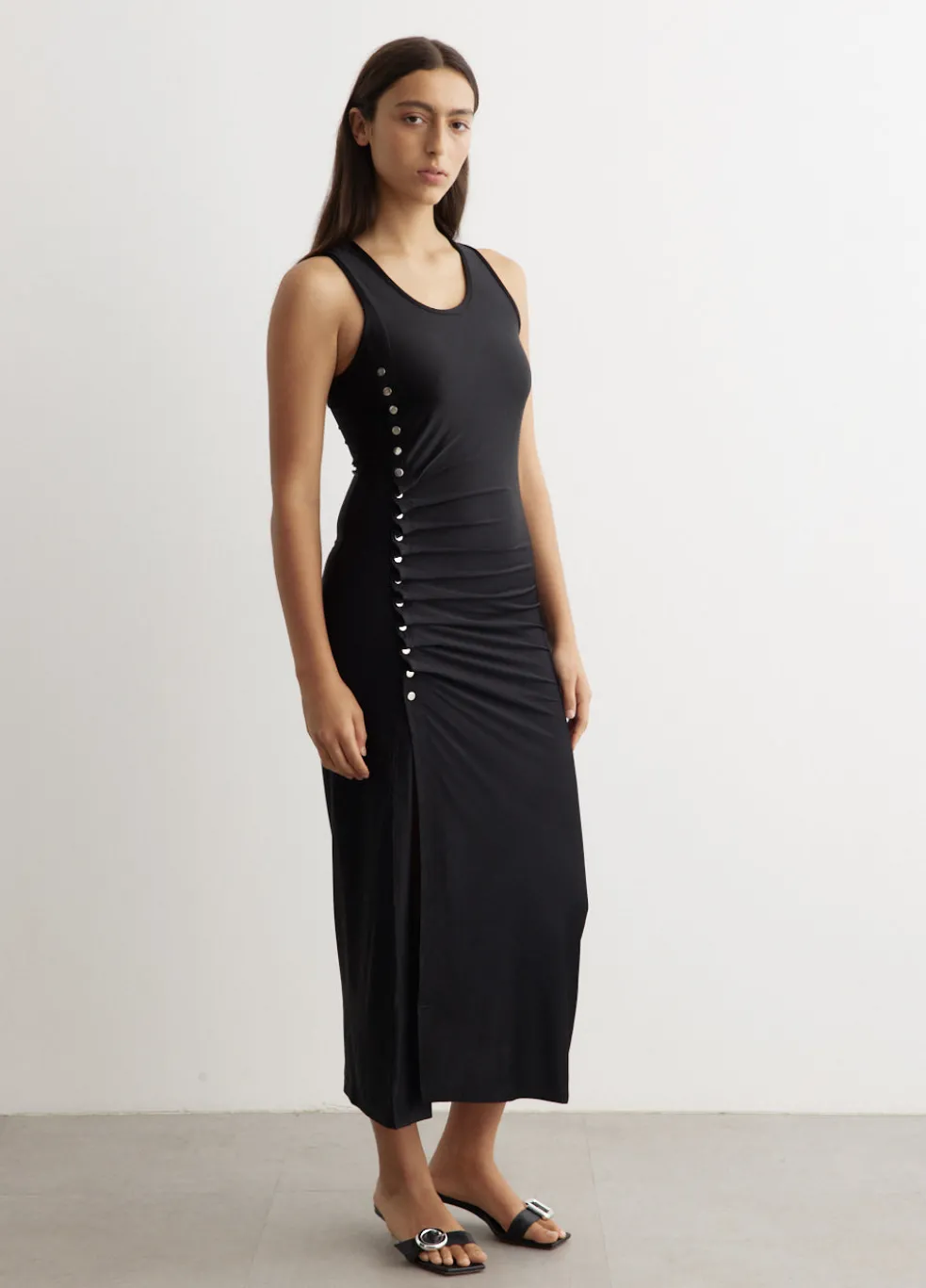 Sleeveless Robe Dress