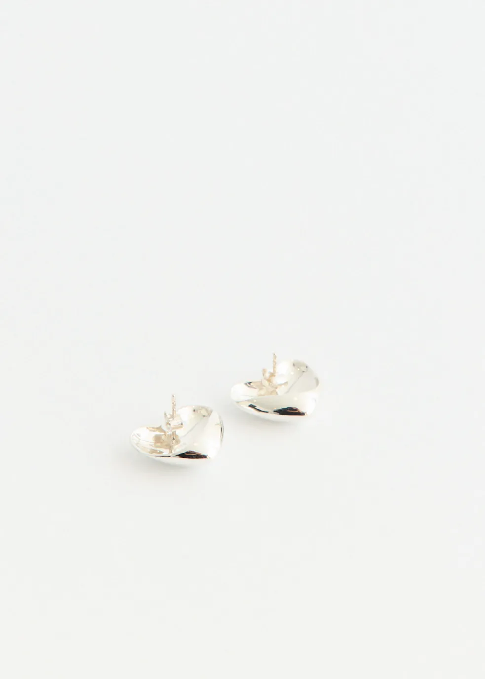 Small Voluptuous Heart Earrings