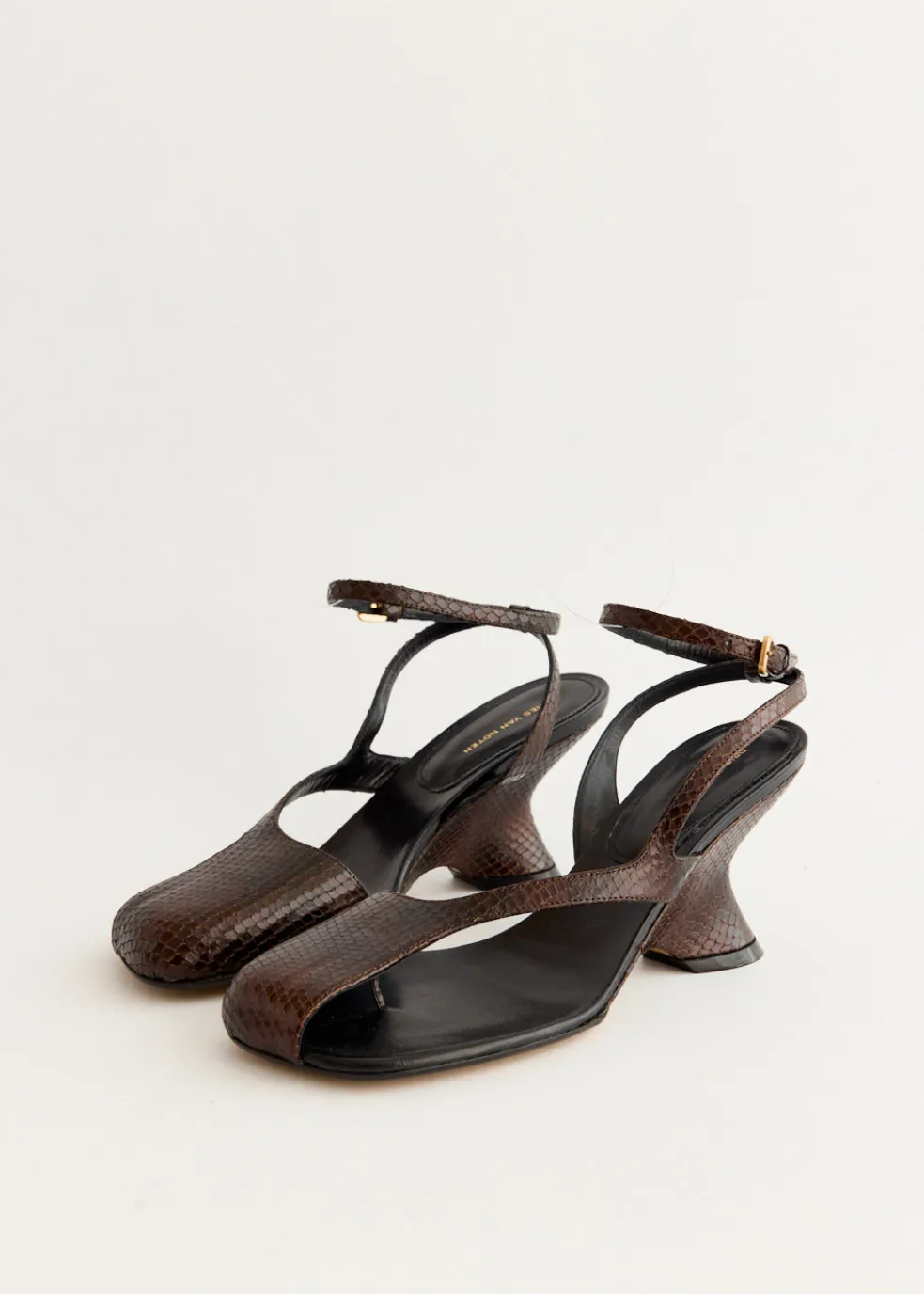 Snake-Effect Wedge Heels