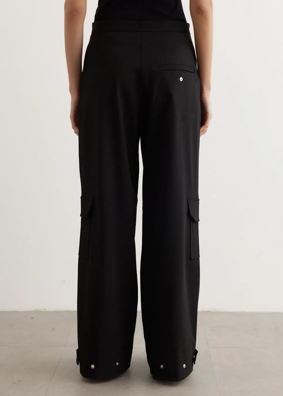 Solid Twill Suiting Cargo Pants