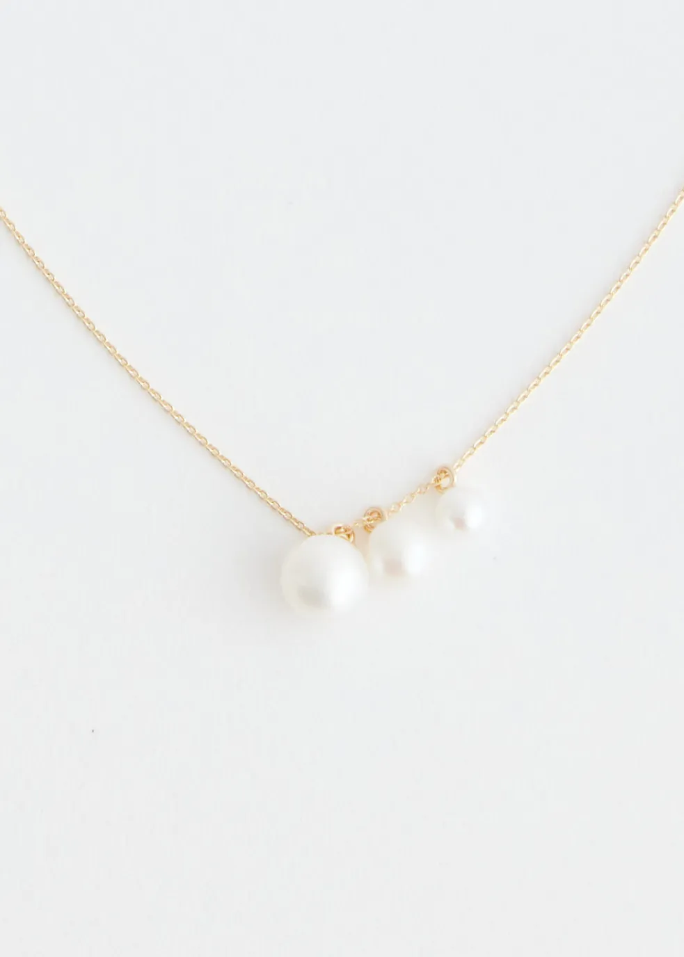 Stella Pearls Necklace