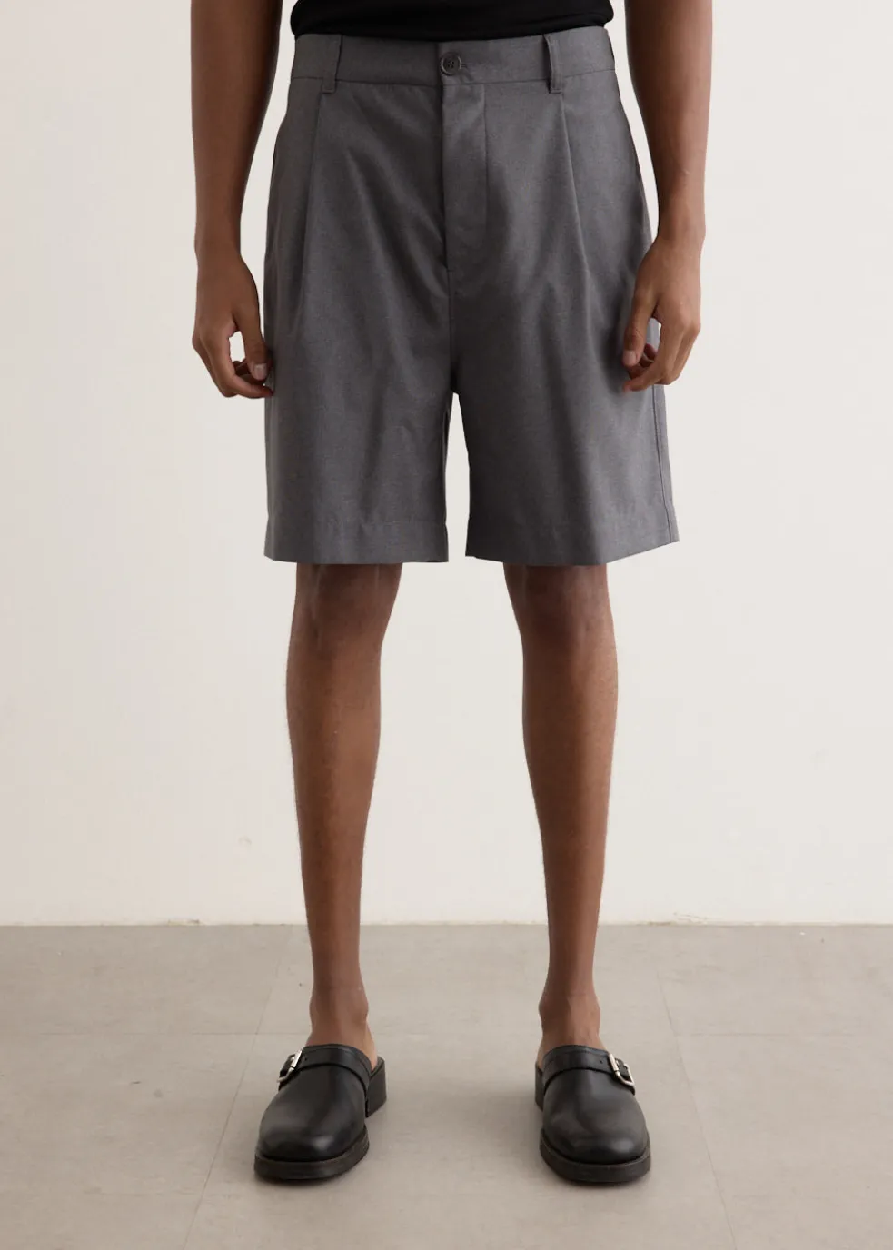 Tropical Wool Pleat Shorts