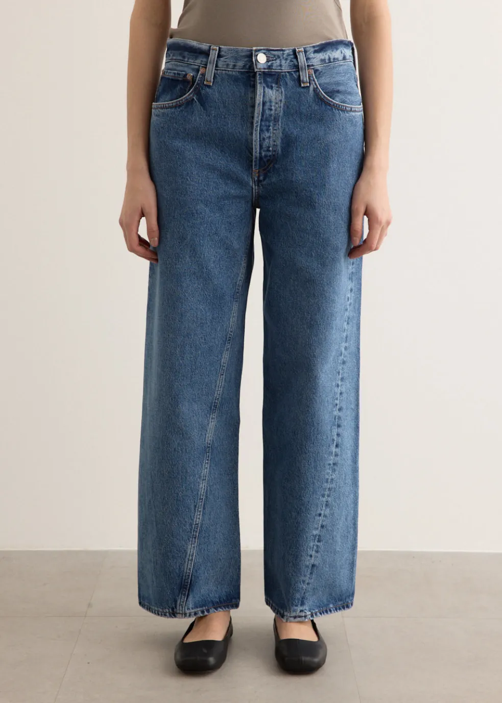 Twist Low Slung Baggy Jeans