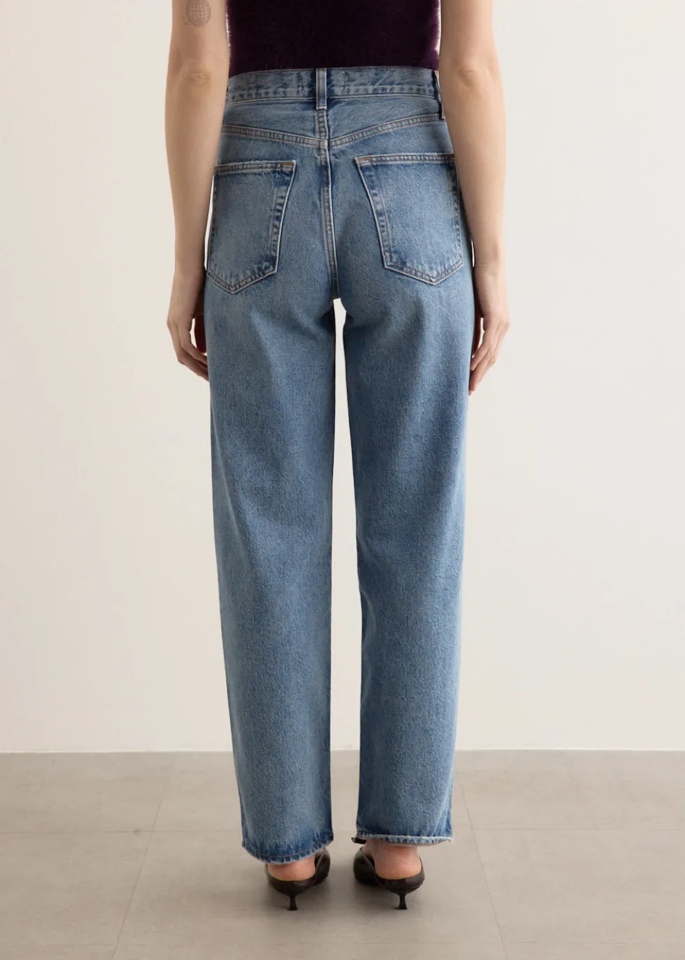 V-Waist Baggy Jeans