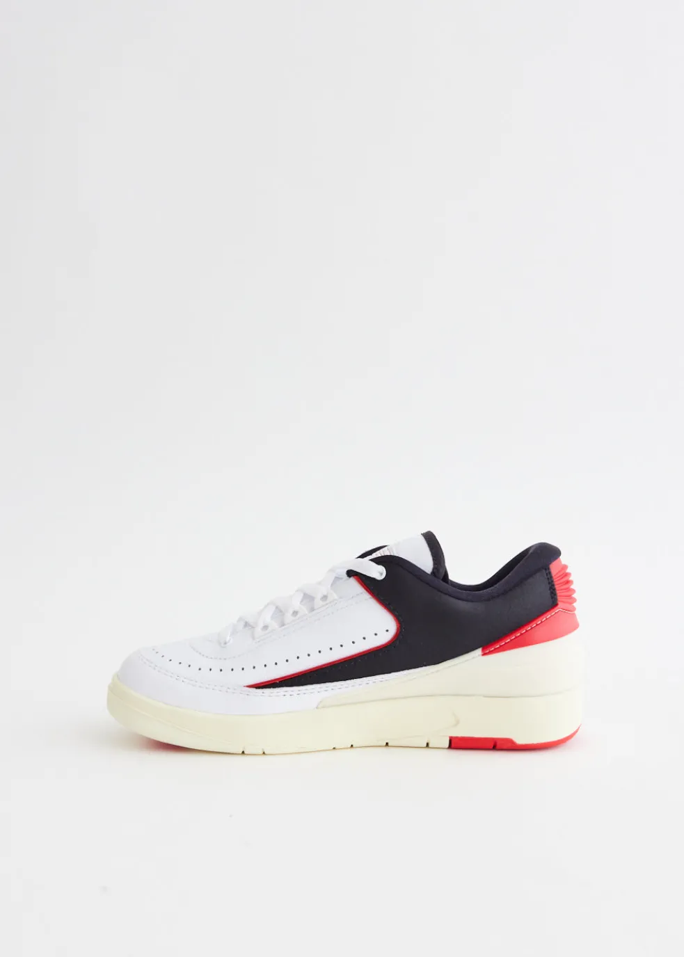 Women's Air Jordan 2 Low 'Chicago Twist' Sneakers