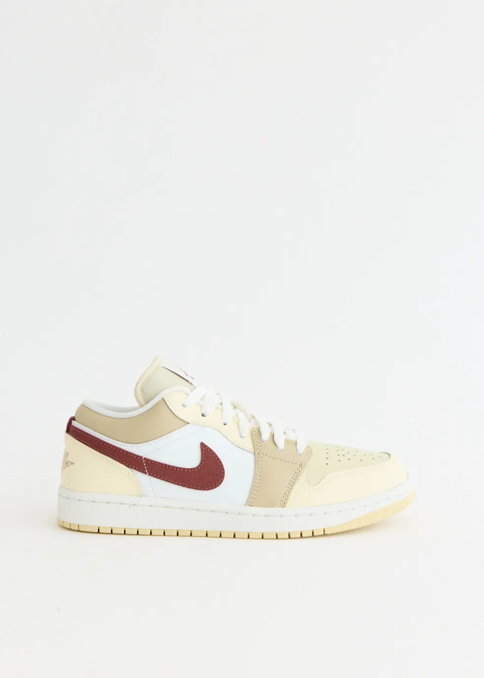 Women's Air Jordan 1 Low 'White Red Sepia' Sneakers