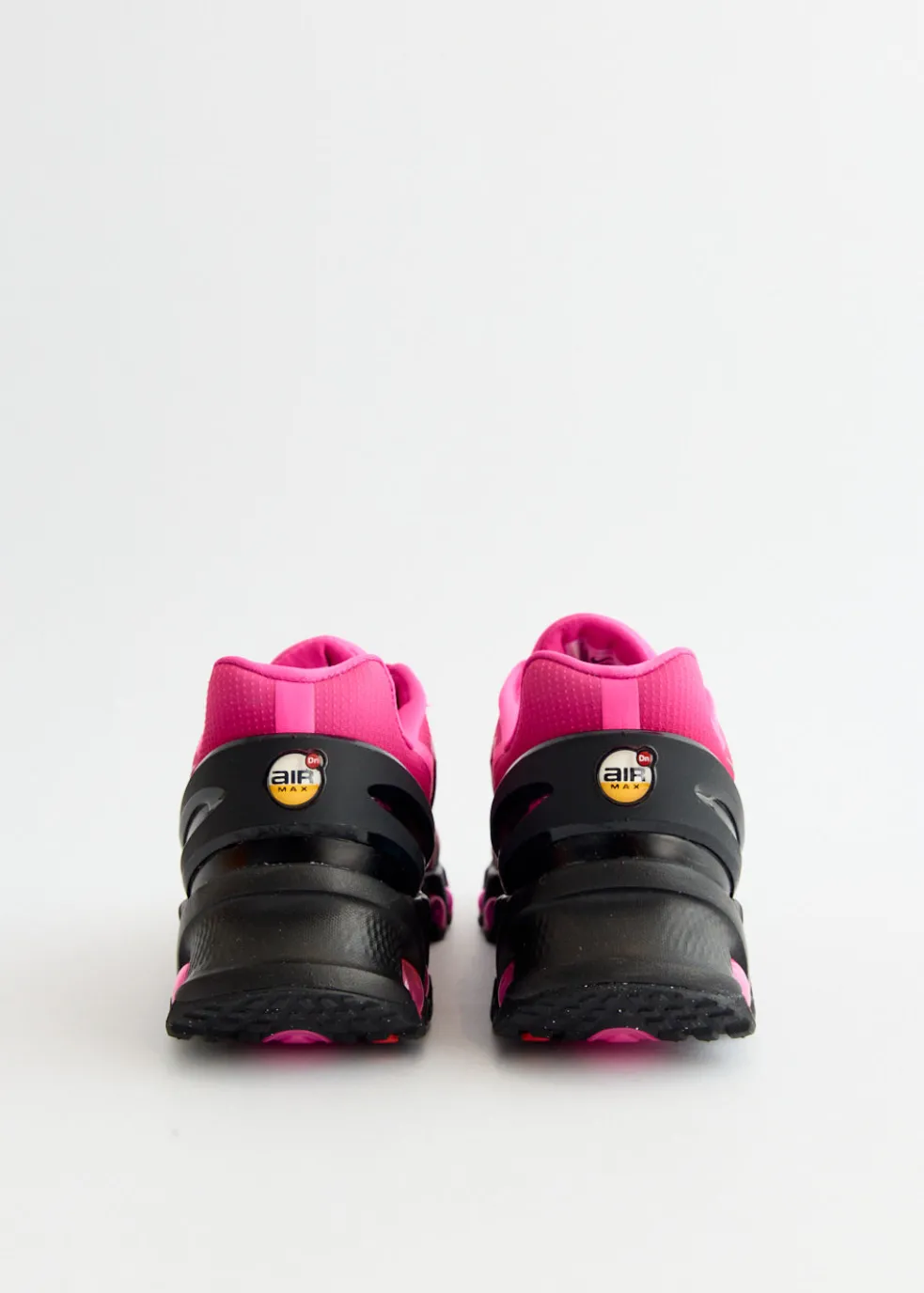 Women's Air Max Dn8 'Laser Fuchsia' Sneakers