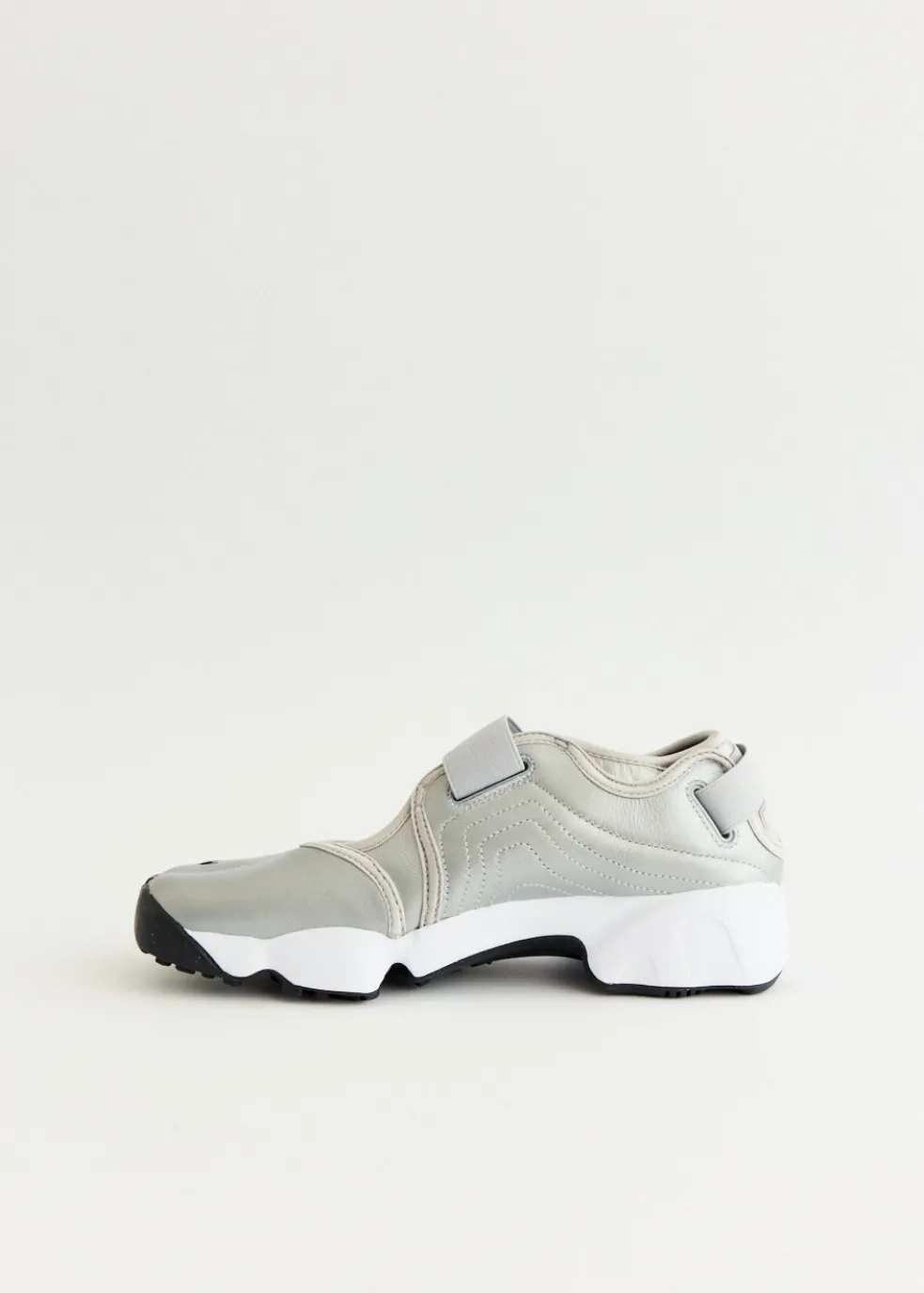 Women's Air Rift 'Metallic Silver' Sneakers