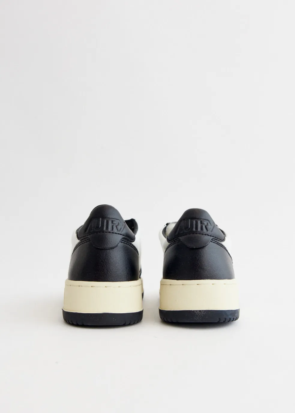 Women's Medalist Sneakers