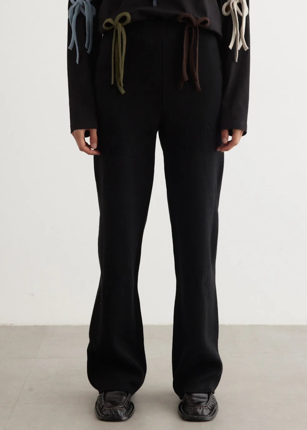 Wool Petal Pattern Pants