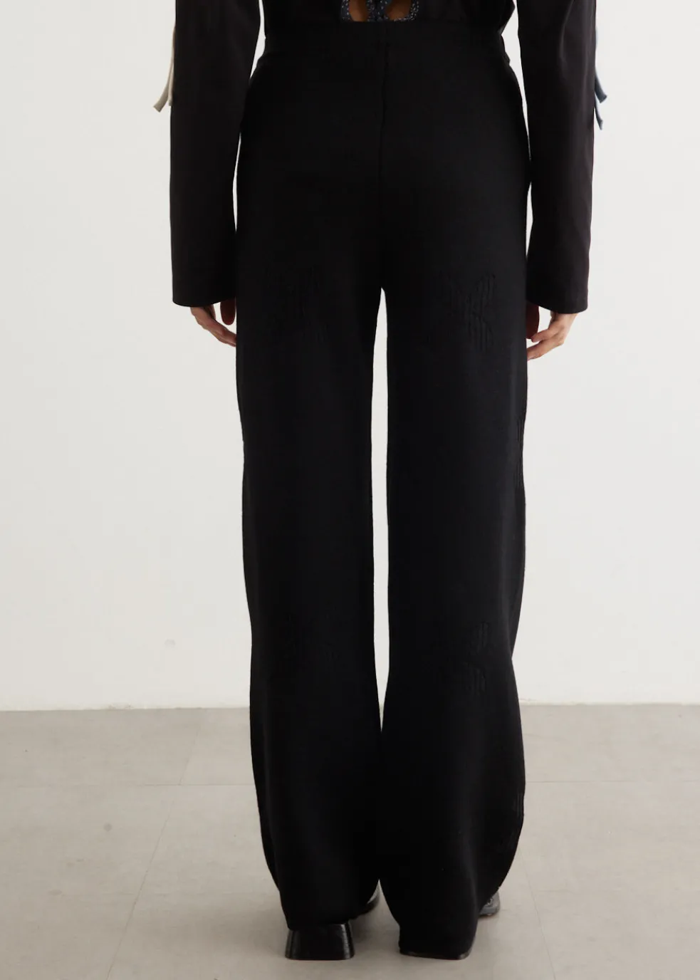 Wool Petal Pattern Pants